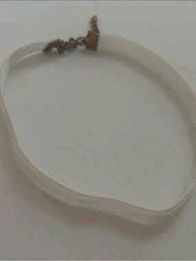 Amazon Sheer White Ribbon Choker with Metallic Clasp